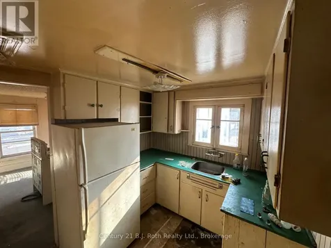 371 West Street North Orillia ON L3V 5E5