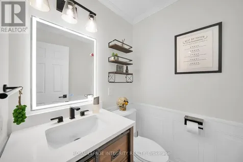 1218 Rideau Bend Crescent Ottawa ON K4M 1B5