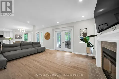 1218 Rideau Bend Crescent Ottawa ON K4M 1B5
