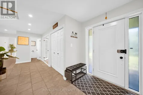 1218 Rideau Bend Crescent Ottawa ON K4M 1B5