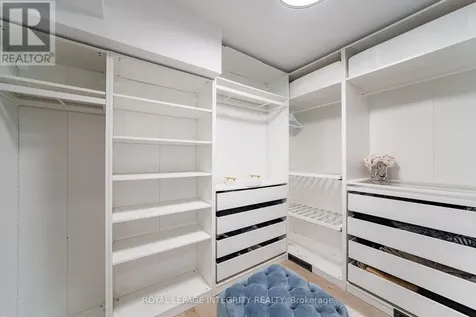 1218 Rideau Bend Crescent Ottawa ON K4M 1B5
