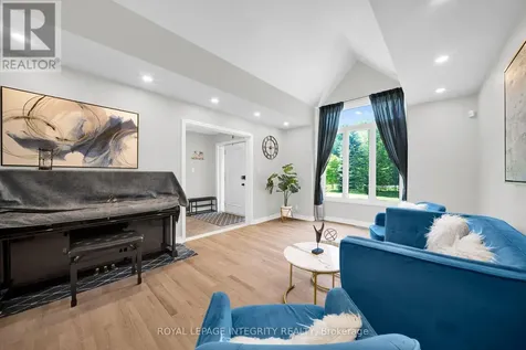 1218 Rideau Bend Crescent Ottawa ON K4M 1B5