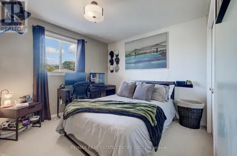 101 Edgemere Drive Cambridge ON N1P 1E9