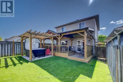 101 Edgemere Drive Cambridge ON N1P 1E9