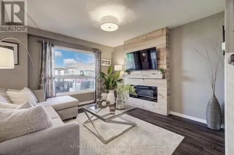 101 Edgemere Drive Cambridge ON N1P 1E9