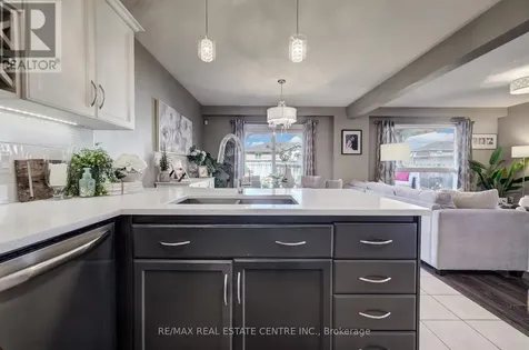 101 Edgemere Drive Cambridge ON N1P 1E9