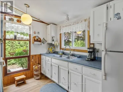 14 Mitchell Drive Kincardine ON N2Z 2X6