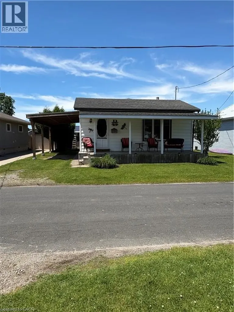 22 Bass Lane Port Rowan ON N0E 1M0