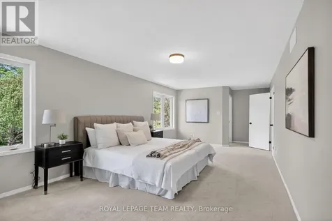 121 Muskego Crescent Ottawa ON K2W 1H6