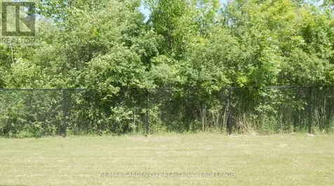 9224 White Oak Avenue Niagara Falls (lyons Creek) ON L2G 3P6
