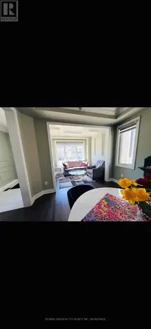 9224 White Oak Avenue Niagara Falls (lyons Creek) ON L2G 3P6