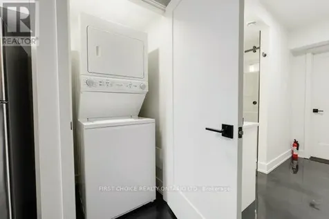 271 Queen Mary Street Ottawa ON K1K 1X1