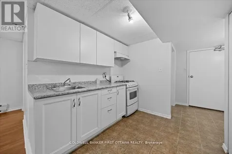 902 Watson Street Ottawa ON K2B 6B9