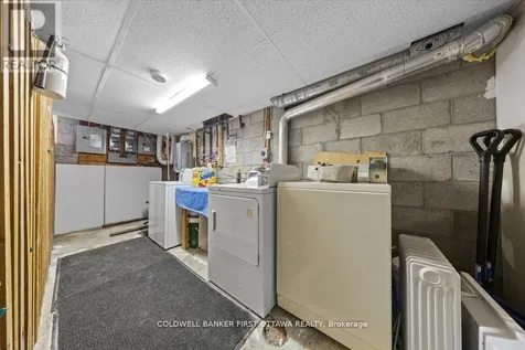 902 Watson Street Ottawa ON K2B 6B9