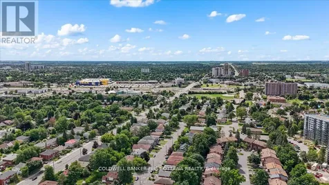 902 Watson Street Ottawa ON K2B 6B9