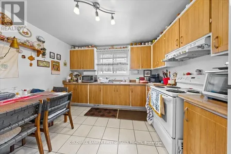902 Watson Street Ottawa ON K2B 6B9