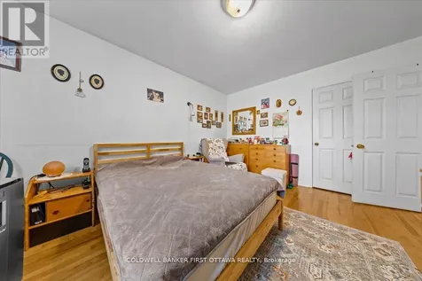 902 Watson Street Ottawa ON K2B 6B9