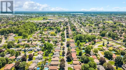 736 Champlain Drive Cornwall ON K6H 6S8