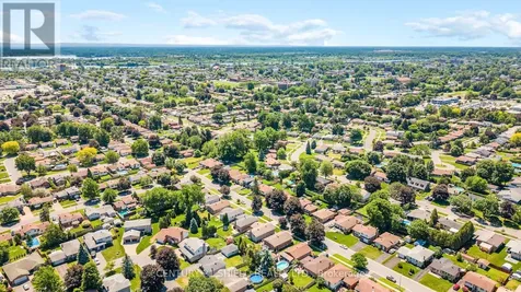 736 Champlain Drive Cornwall ON K6H 6S8