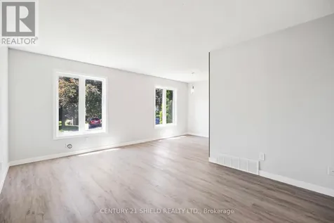 736 Champlain Drive Cornwall ON K6H 6S8