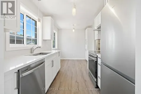 736 Champlain Drive Cornwall ON K6H 6S8