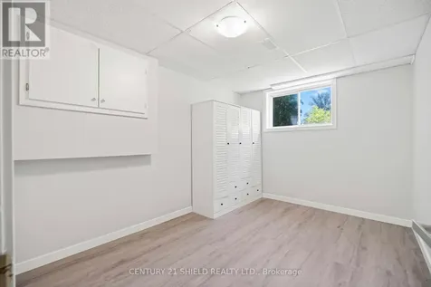 736 Champlain Drive Cornwall ON K6H 6S8