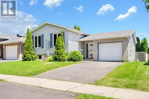 736 Champlain Drive Cornwall ON K6H 6S8