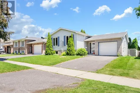 736 Champlain Drive Cornwall ON K6H 6S8