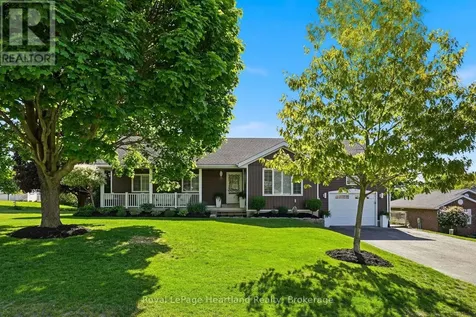 2015 Alma Street Howick ON N0G 1X0