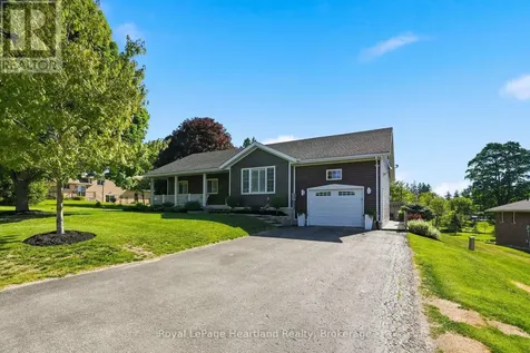 2015 Alma Street Howick ON N0G 1X0