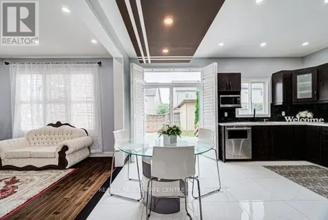 55 Isaiah Drive Kitchener ON N2E 0B2
