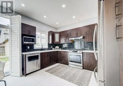 55 Isaiah Drive Kitchener ON N2E 0B2
