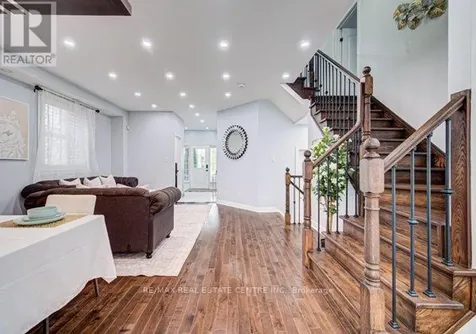 55 Isaiah Drive Kitchener ON N2E 0B2