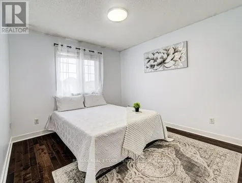 55 Isaiah Drive Kitchener ON N2E 0B2