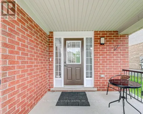 55 Isaiah Drive Kitchener ON N2E 0B2