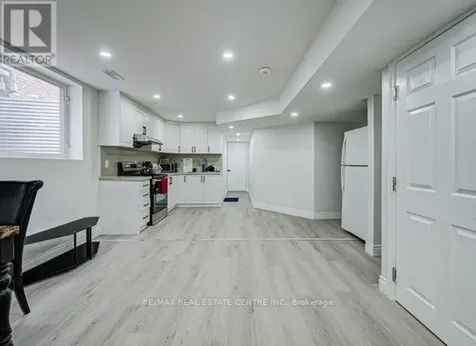 55 Isaiah Drive Kitchener ON N2E 0B2