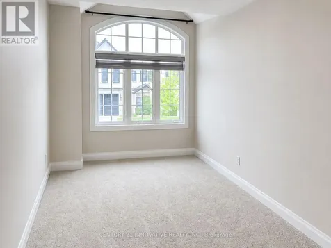 209 Sedgewood Street North Waterloo ON N2P 0H9