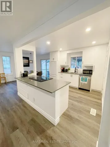 17 Leslie Anne Drive Wasaga Beach ON L9Z 2N6