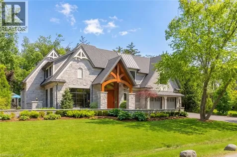 129 Wolfdale Avenue Oakville ON L6L 4R9