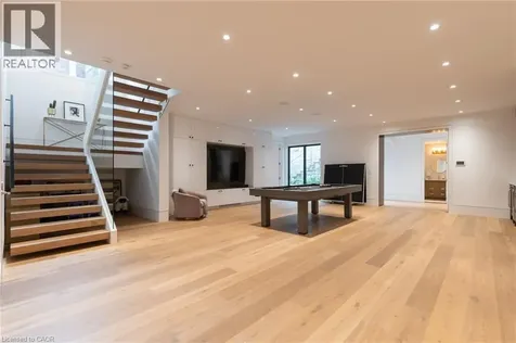 129 Wolfdale Avenue Oakville ON L6L 4R9