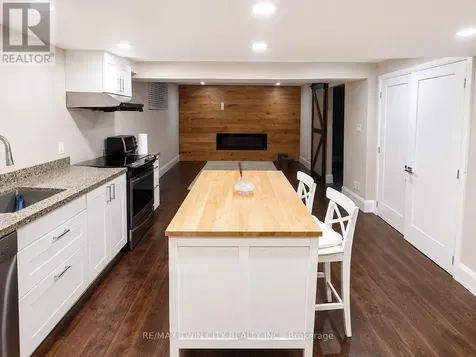 262 Sweet Gale Street Waterloo ON N2V 0B4