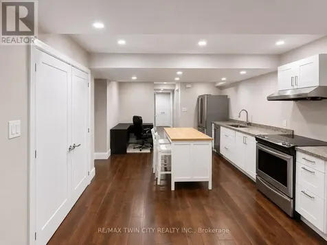 262 Sweet Gale Street Waterloo ON N2V 0B4