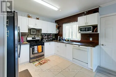 32 River Road East Wasaga Beach ON L9Z 2L1