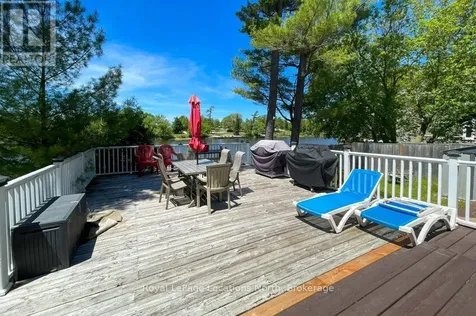 32 River Road East Wasaga Beach ON L9Z 2L1