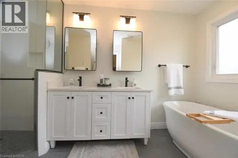 227 Valridge Drive Ancaster ON L9G 5C5
