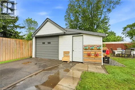 458 Davis Street Port Colborne ON L3K 1Z8