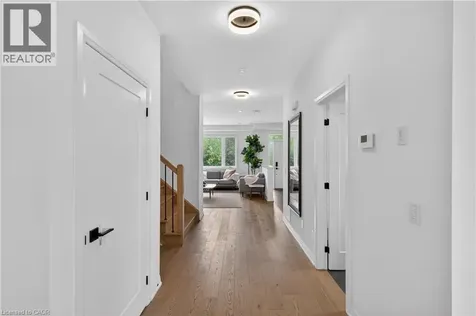 206 Canada Street Hamilton ON L8P 1P6