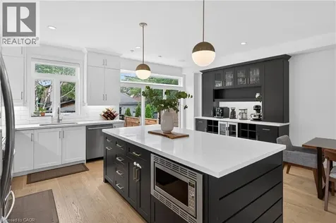 206 Canada Street Hamilton ON L8P 1P6