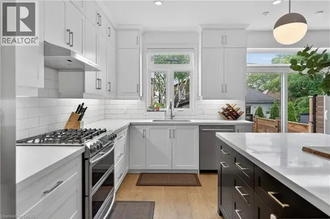 206 Canada Street Hamilton ON L8P 1P6