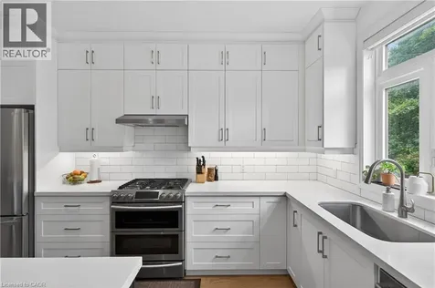 206 Canada Street Hamilton ON L8P 1P6